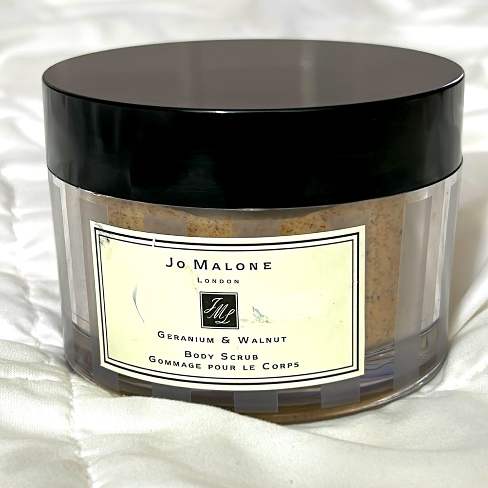 🖤NEW JO MALONE body scrub